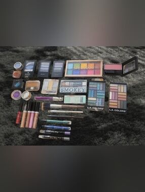 "BRAND NEW" NAME BRAND MAKE-UP LOT ~ ELF, REVLON, WET N WILD, PHOERA, SEPHORA